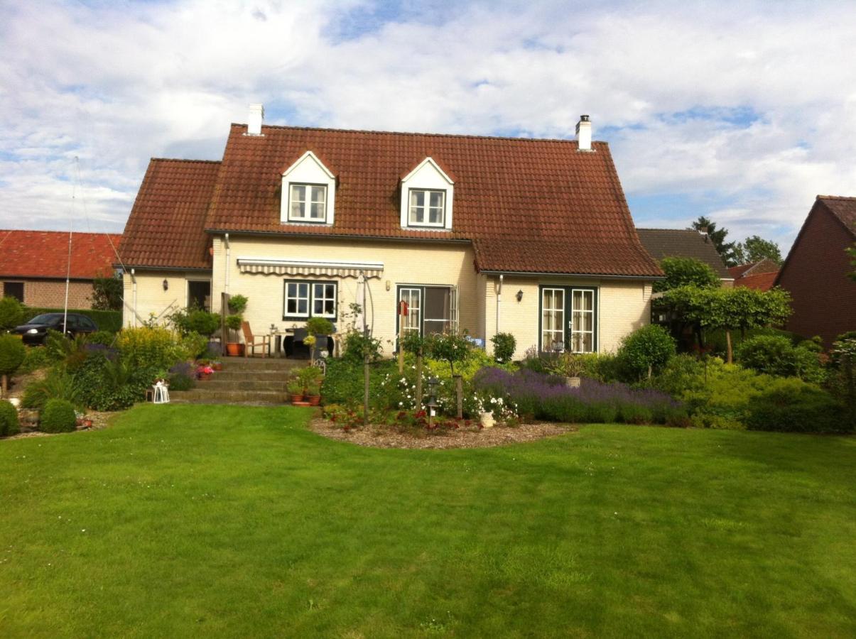 Chalet Or Apartment Nearby Roermond Outlet Stevensweert Dış mekan fotoğraf