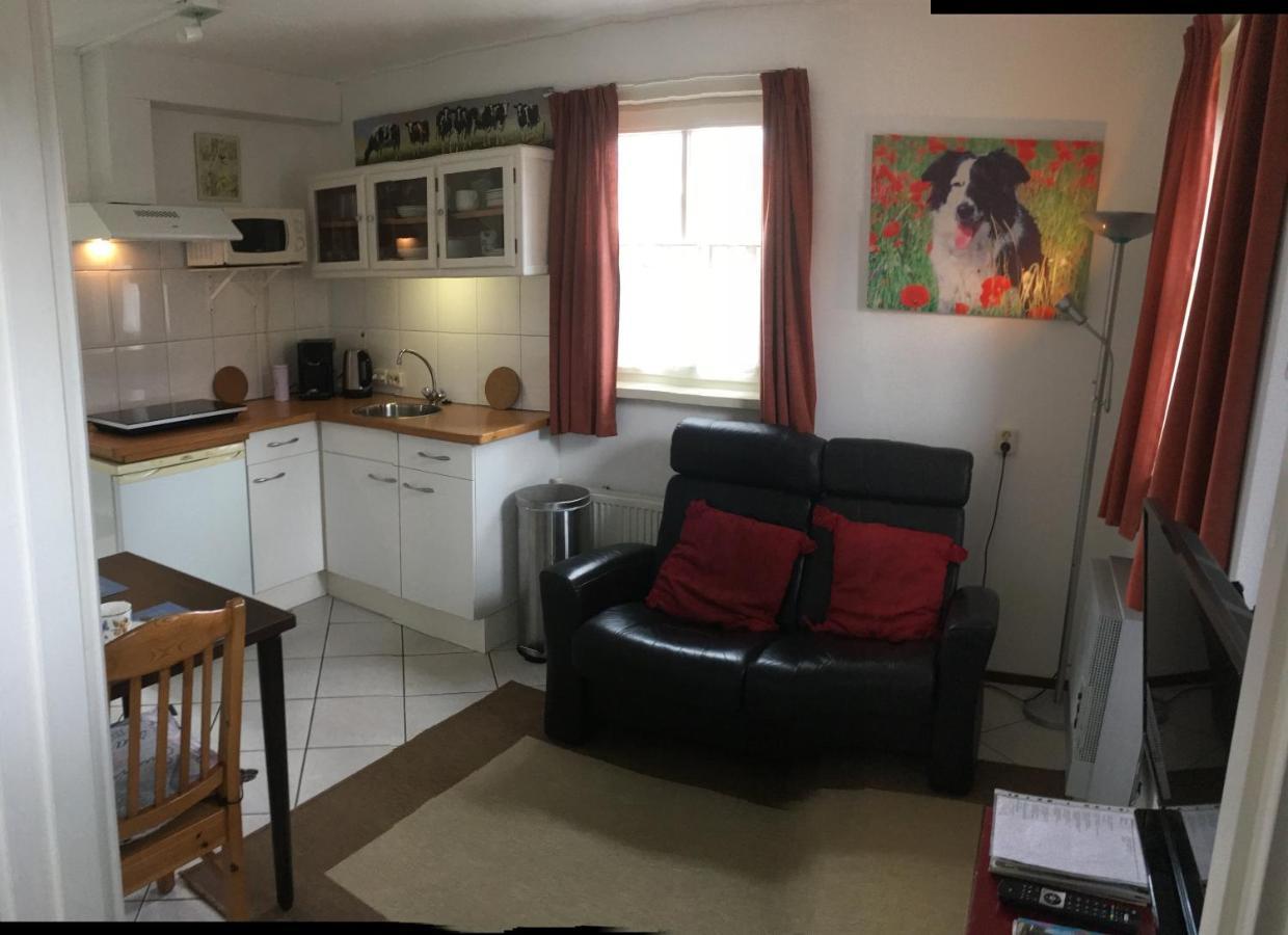Chalet Or Apartment Nearby Roermond Outlet Stevensweert Dış mekan fotoğraf