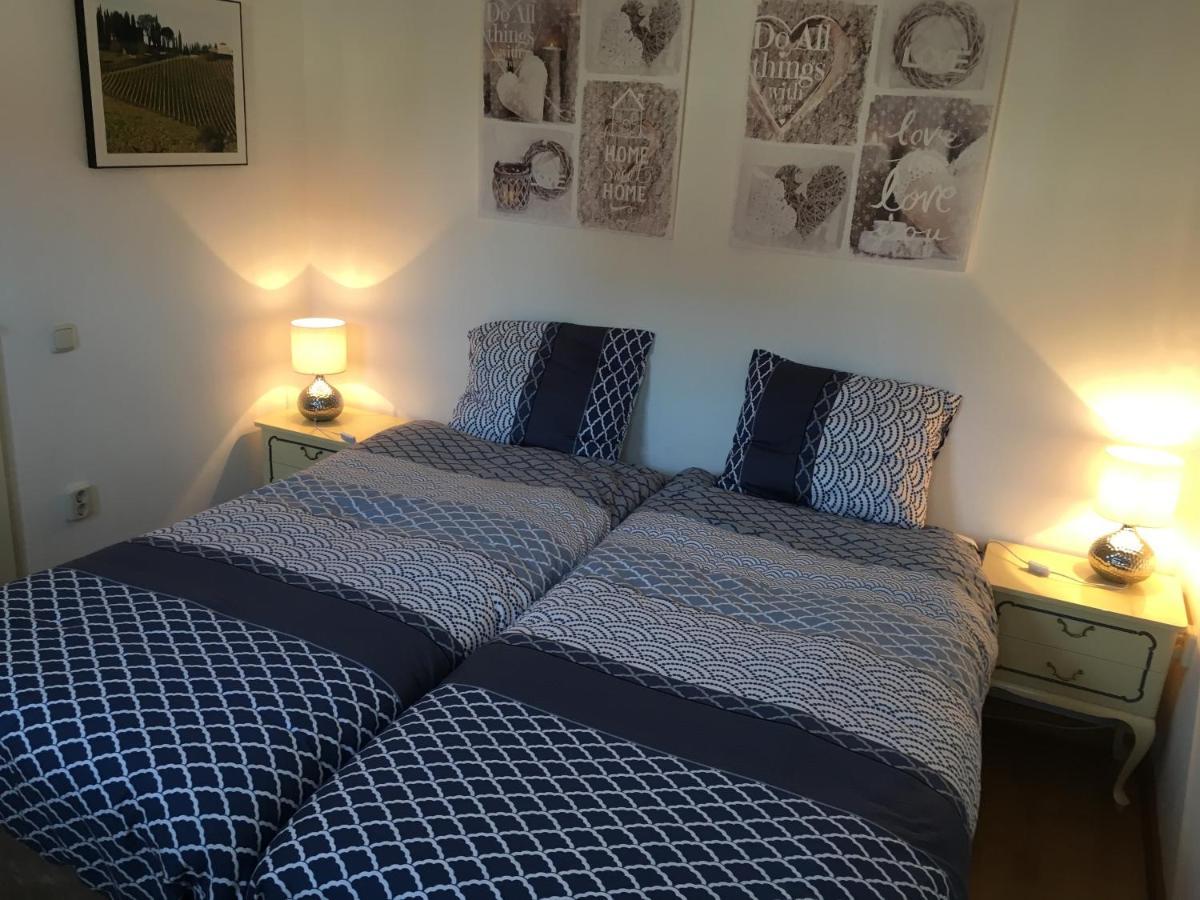 Chalet Or Apartment Nearby Roermond Outlet Stevensweert Dış mekan fotoğraf