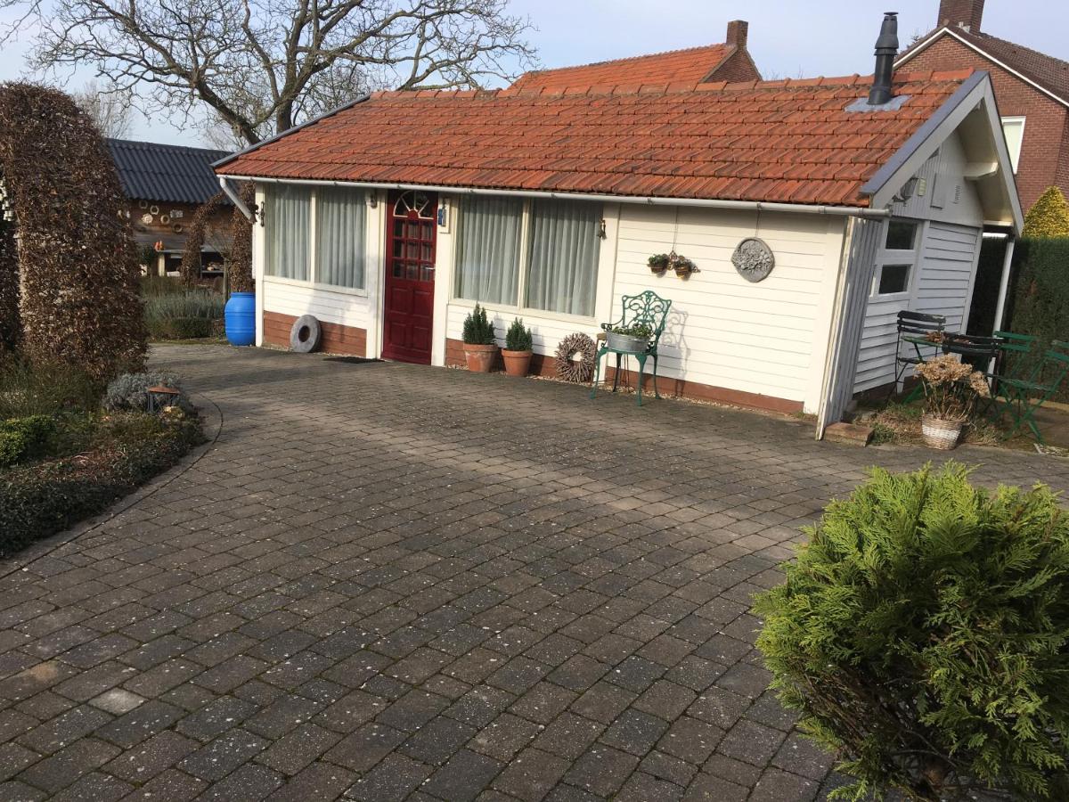 Chalet Or Apartment Nearby Roermond Outlet Stevensweert Dış mekan fotoğraf